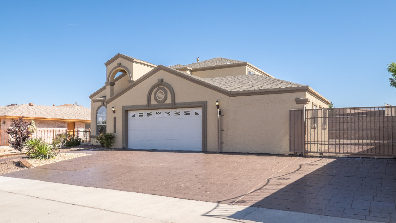 13477 Emerald Creek, Horizon City, TX, 79928 Scene 3