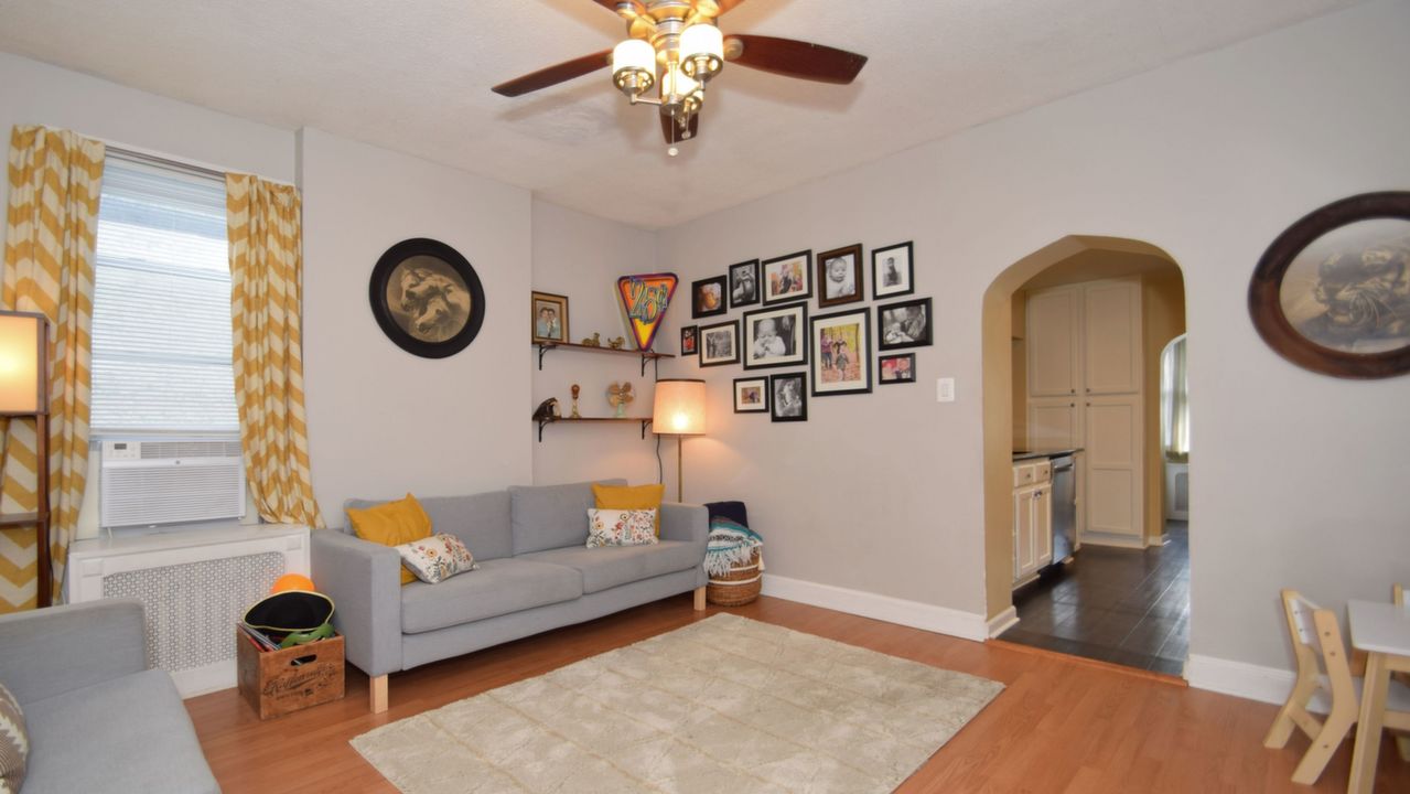 434 Ford St, Bridgeport, PA, 19405 Scene 2