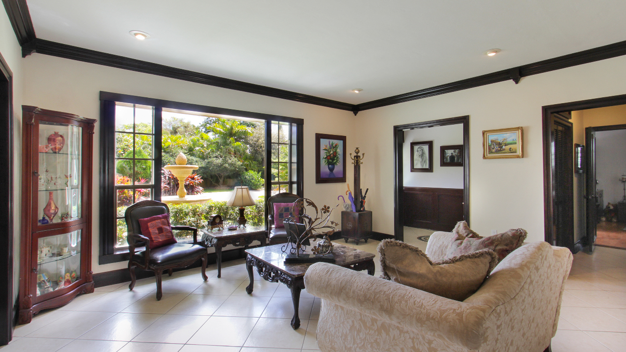 4570-Bay-Point-Rd-03