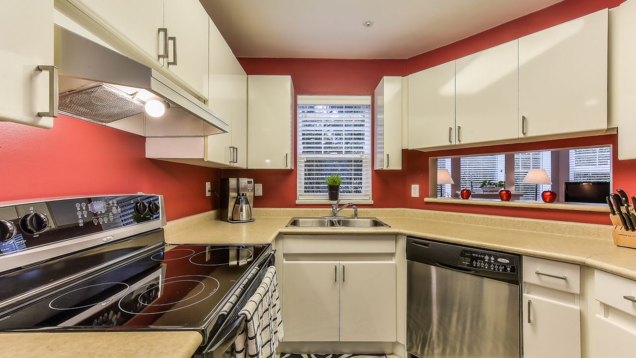 106-3075 Primrose Lane, Coquitlam, BC, V3B 7S3 Scene 4