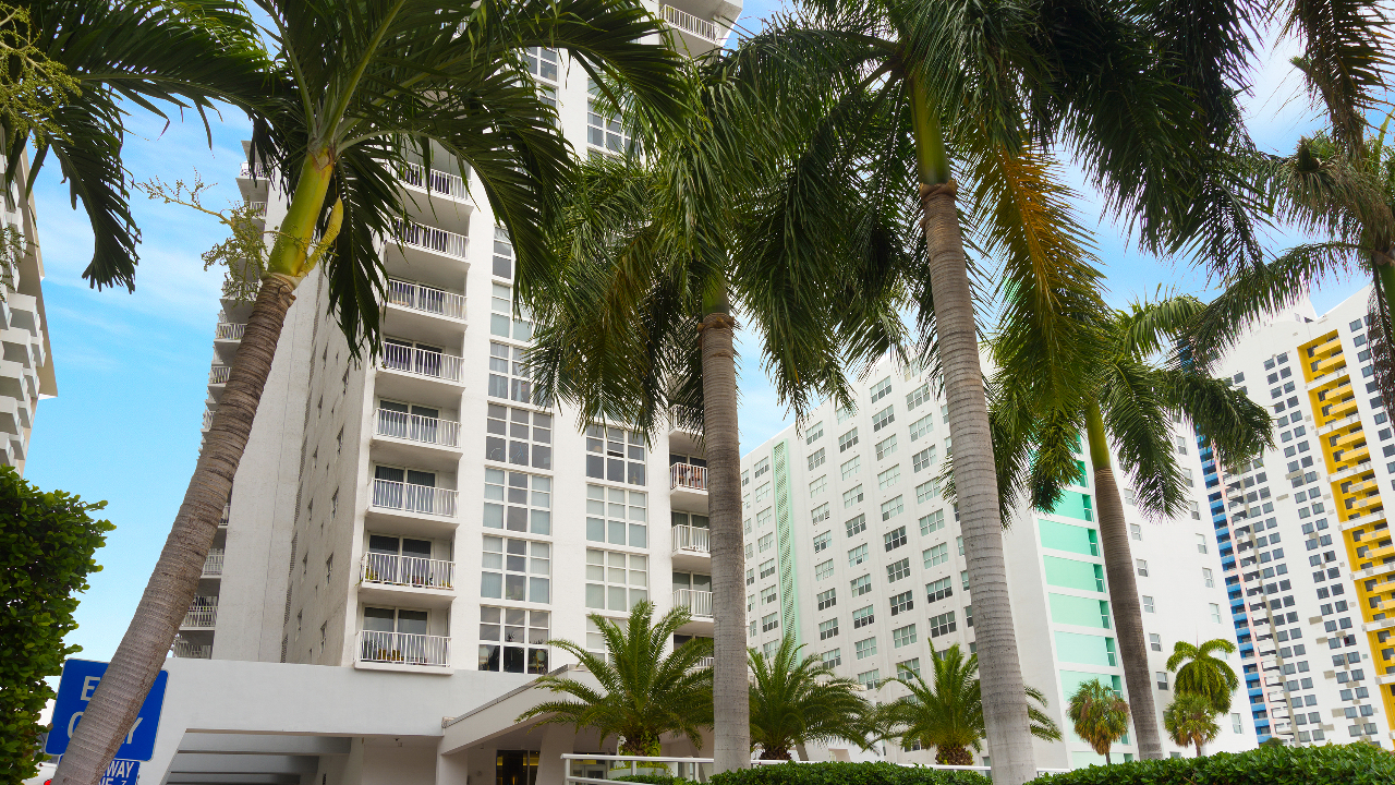 Bay-View-Terrace-#1101-01