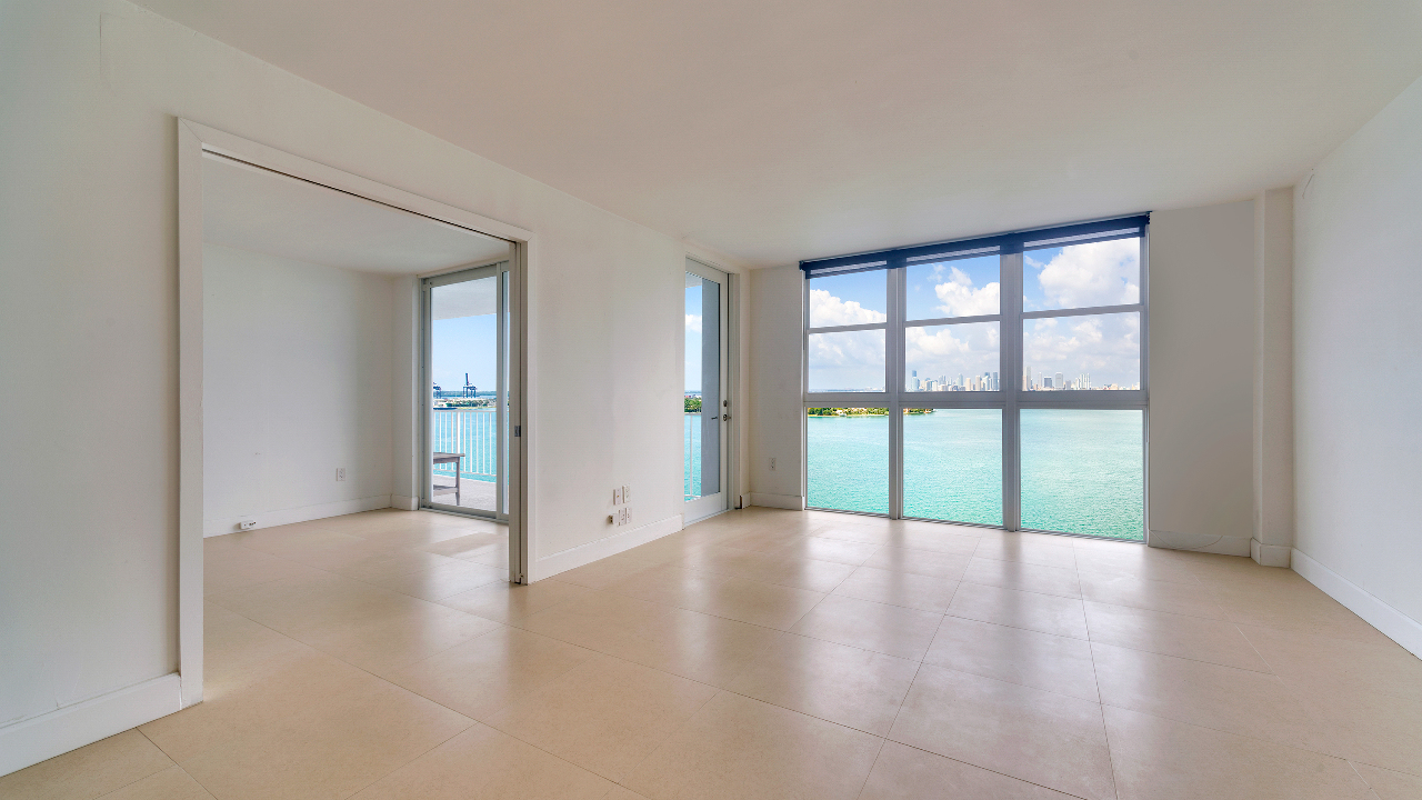 Bay-View-Terrace-#1101-02