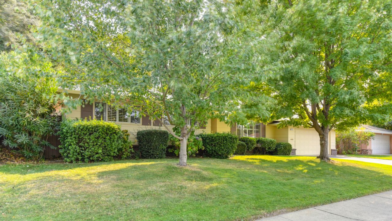 6637 Gloria Dr., Sacramento, CA, 95831 Scene 3