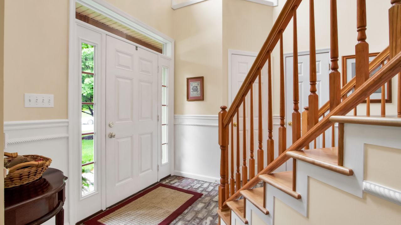 100 Ridgewood Road-3