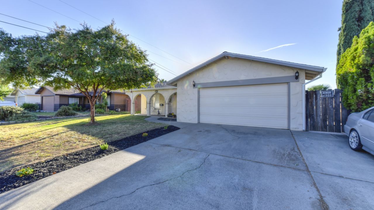 7041 Cobalt Way, Citrus Heights, CA, 95621 Scene 2