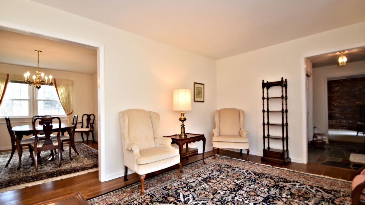 4 Orchard Rd, Washington Crossing, PA, 18977 Scene 2