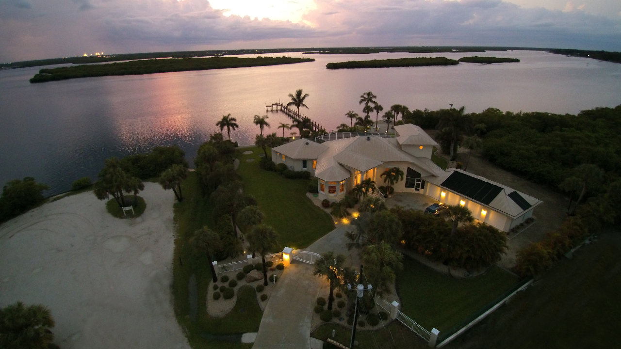 538 Darst Avenue, Punta Gorda, FL, 33950 Scene 1