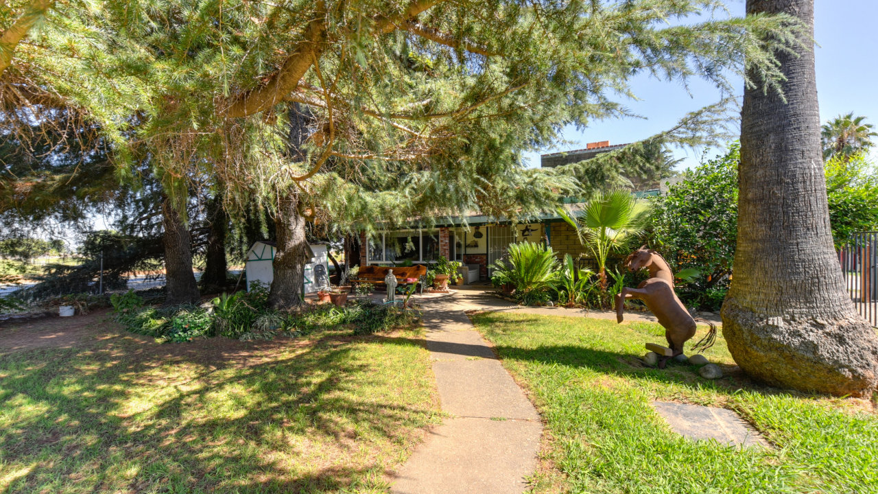 8149 Dillard Road, Wilton, CA, 95693 Scene 2