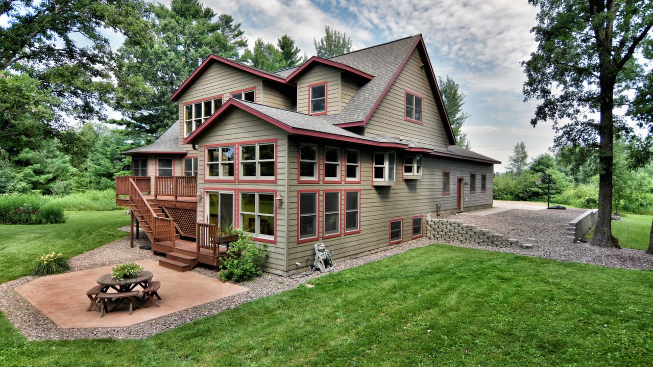 prestigious home on 97 acres