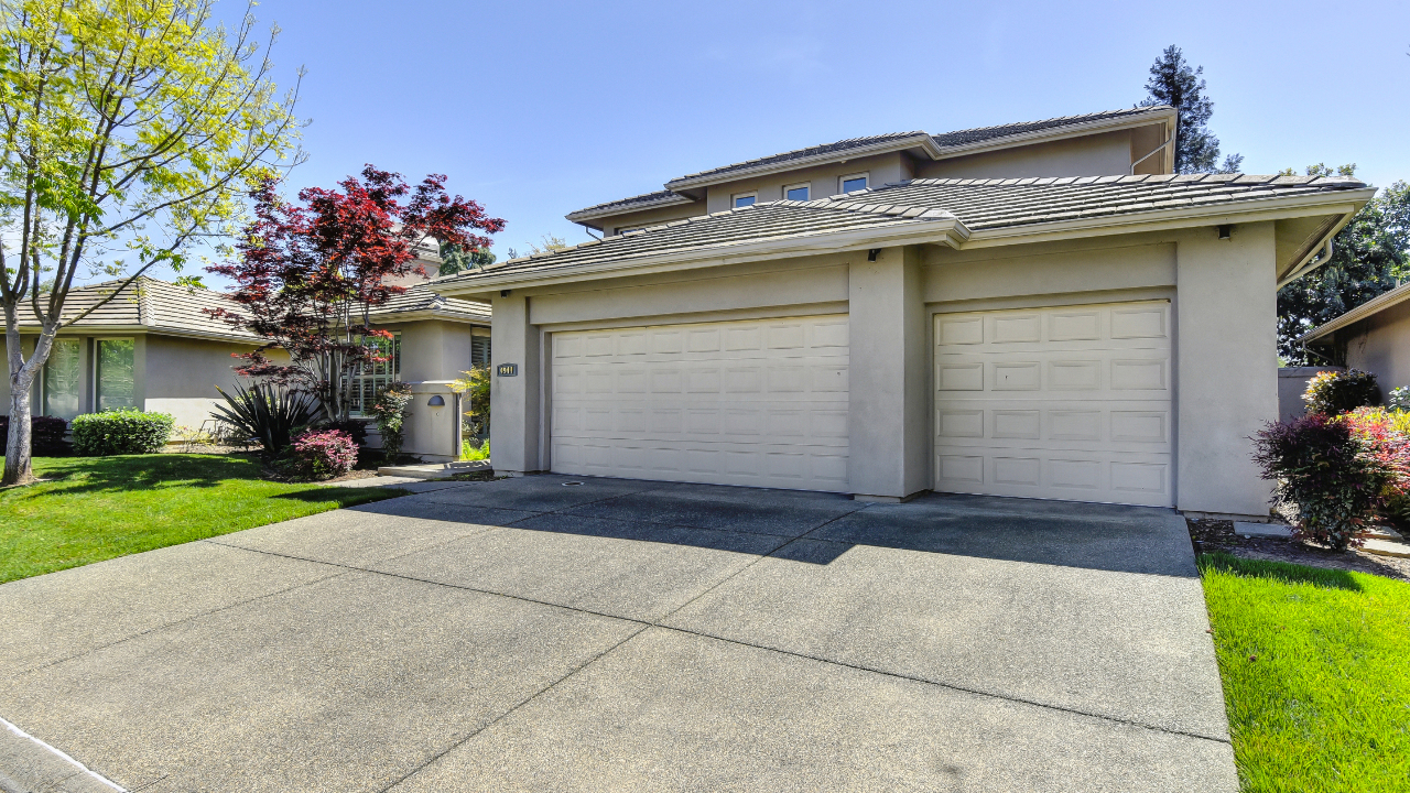 4944 Golf Course Cir., Elk Grove, CA, 95758 Scene 3