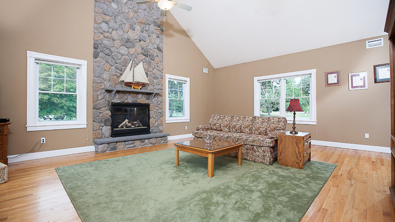 225 Harper Road, Southold, NY, 11971 Scene 2