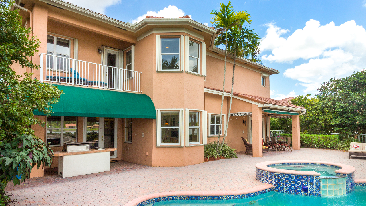 15606 SW 17th St-11