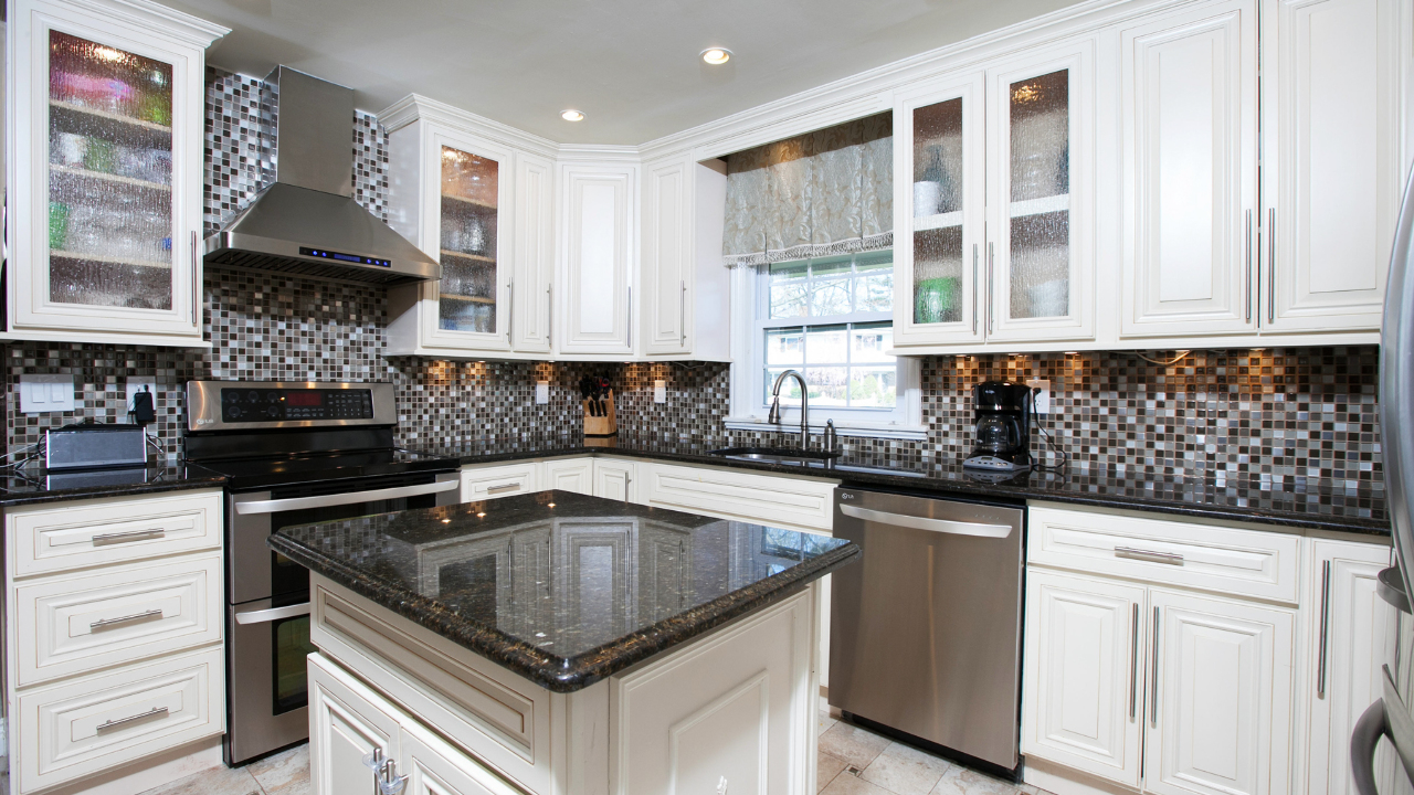 59 Acre Lane, Hicksville, NY, 11801 Scene 3