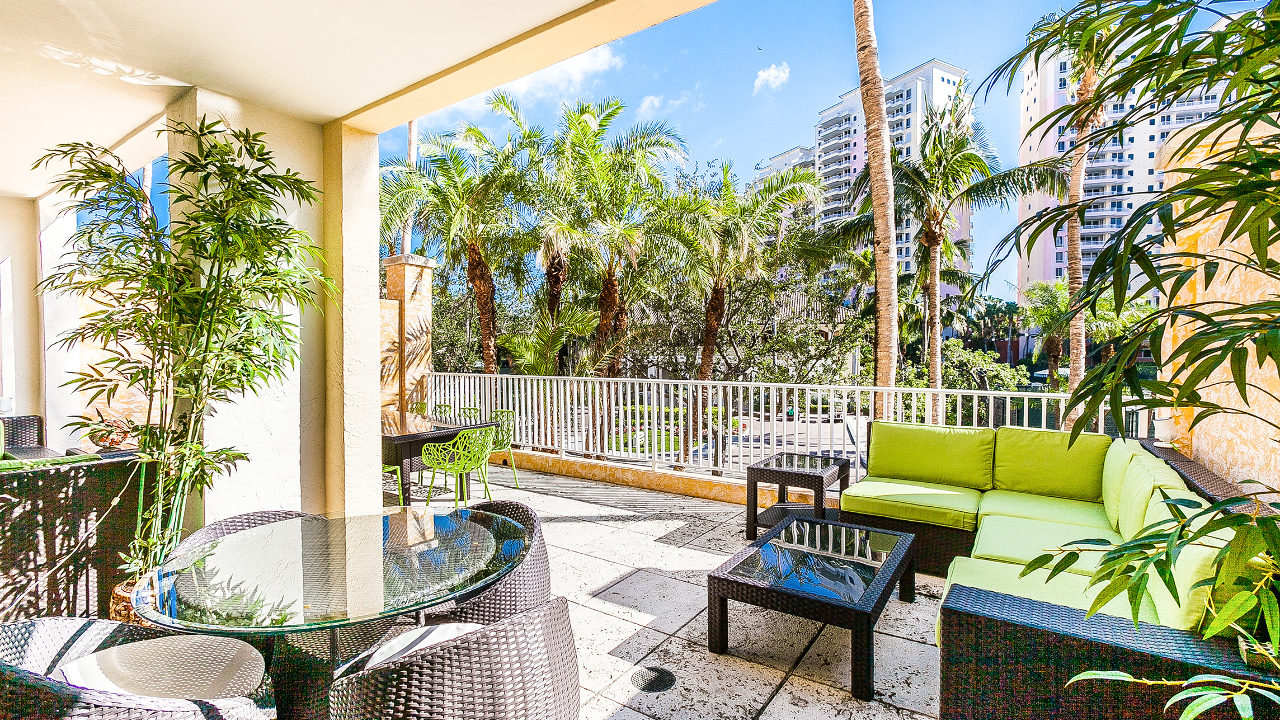 Resort-Villa-Two-#208-04