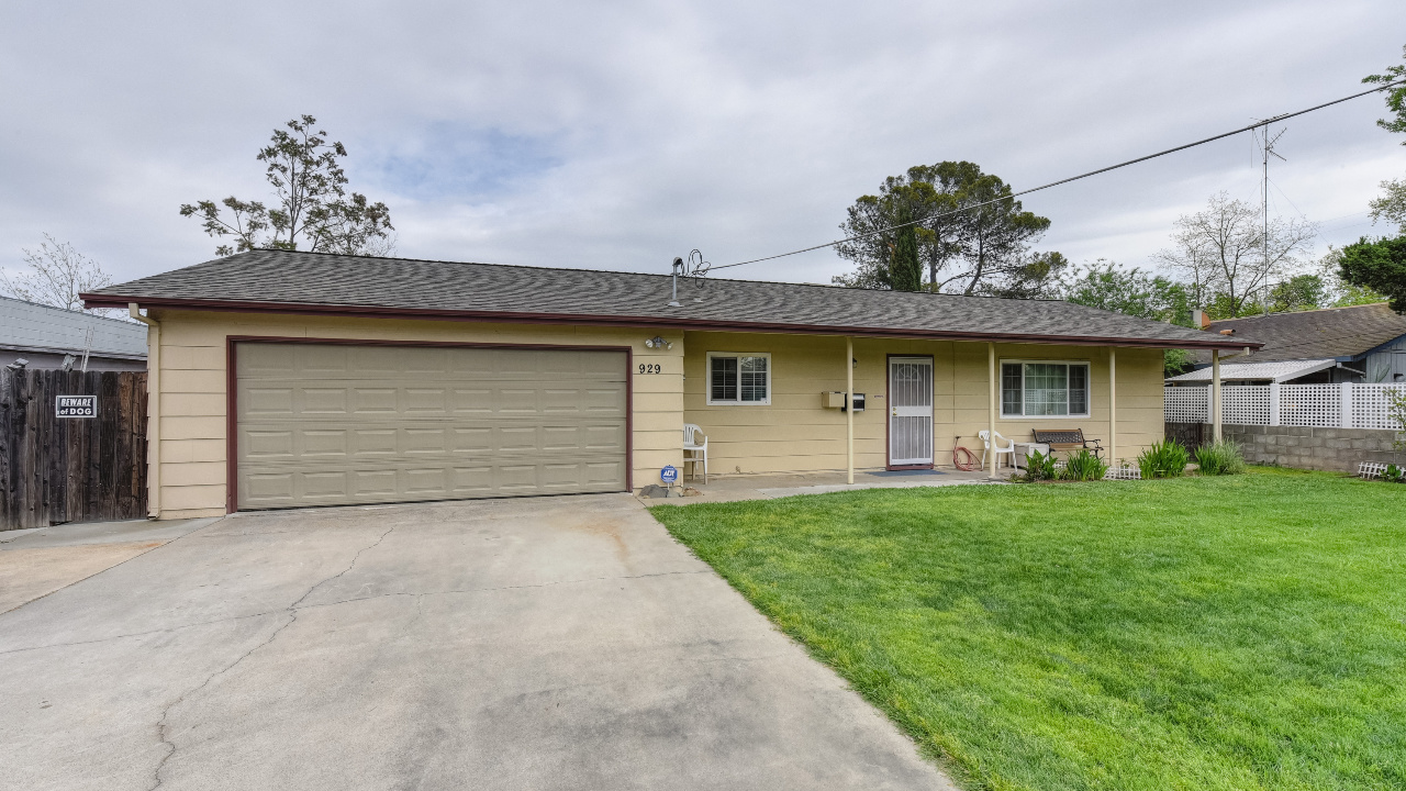 929 Las Palmas Ave, Sacramento, CA, 95815 Scene 2
