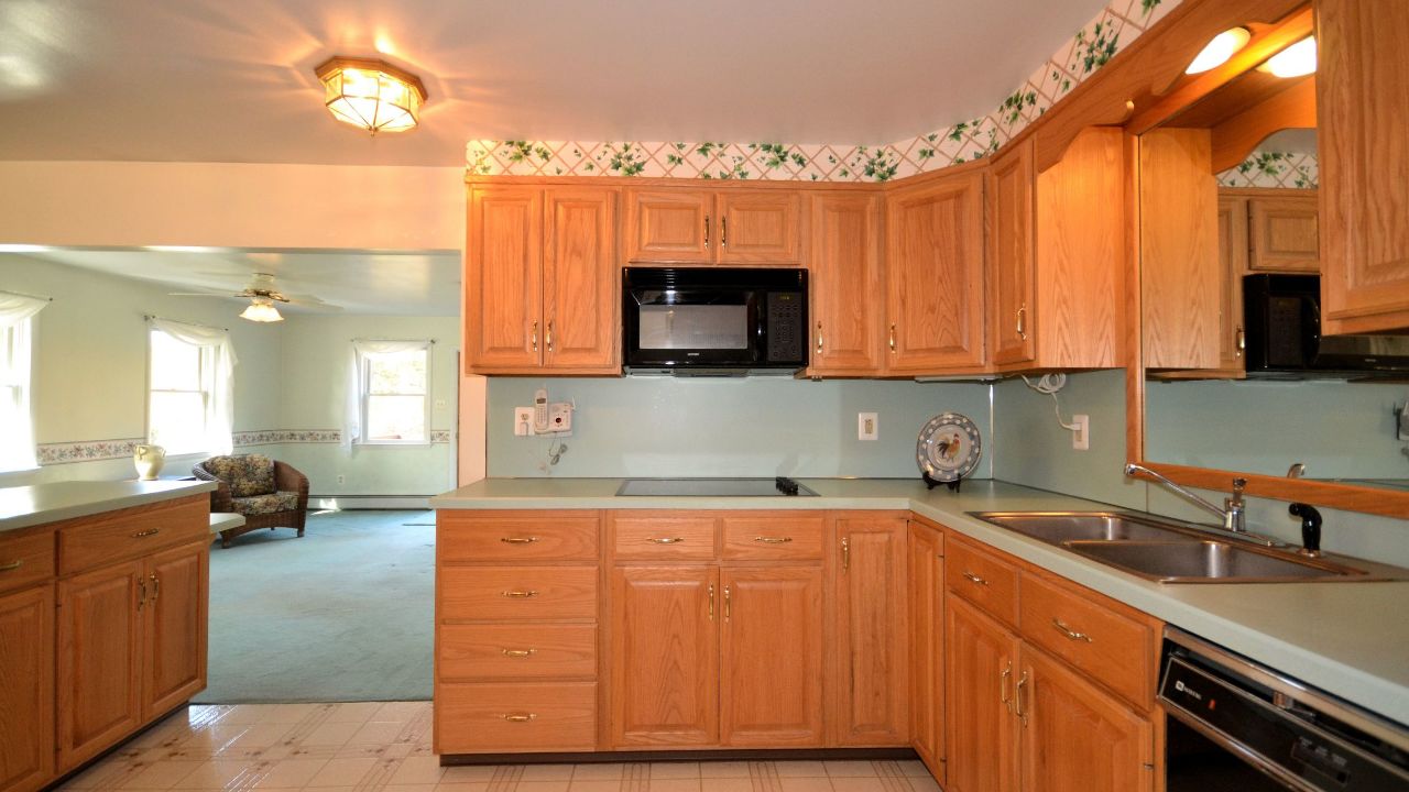 336 S Mennonite Rd, Collegeville, PA, 19426 Scene 3