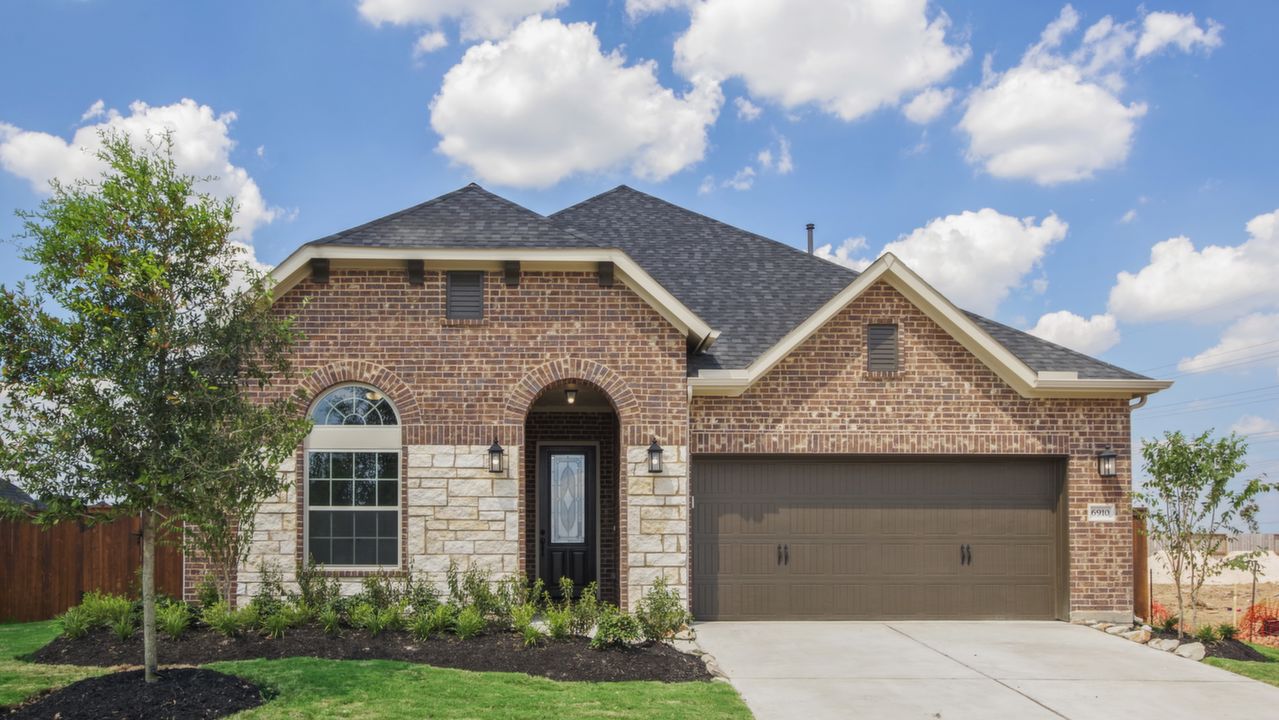 6910BrazosTrailCourt_001