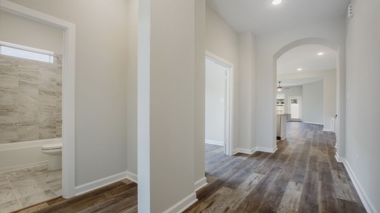 6910BrazosTrailCourt_004